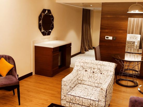 Фото Manjeera Sarovar Premiere Rajahmundry