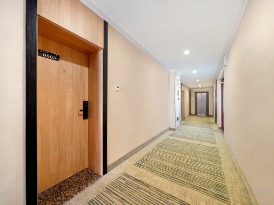 Фото GreenTree Inn Haerbin Railyway Station Express Hotel