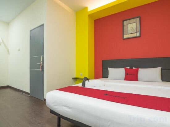 Hotel RedDoorz near ITC Mangga Dua, Jakarta, photo