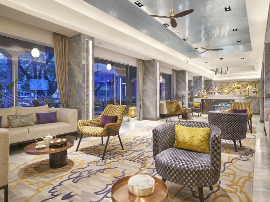 Фото Vivanta Bengaluru Residency Road