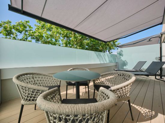 Фото 1881 Madrid Ventas Hotel