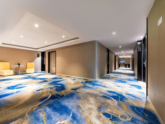 Фото Homeinn Hotel (Harbin Exhibition Center Hengshan Road Wanda Plaza)