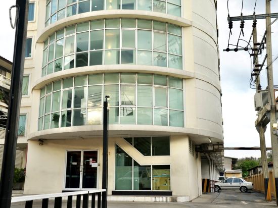 Фото The View Apartment