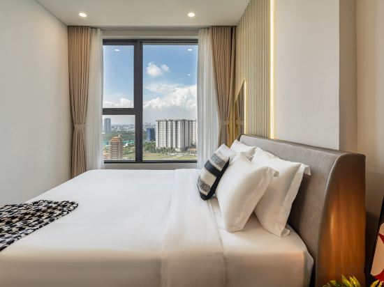 Фото Lumiere Riverside Condo and Suite Khc