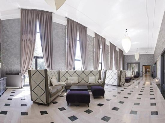 Фото Th Roma - Carpegna Palace