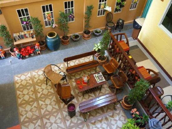 Фото Samsen sam Place