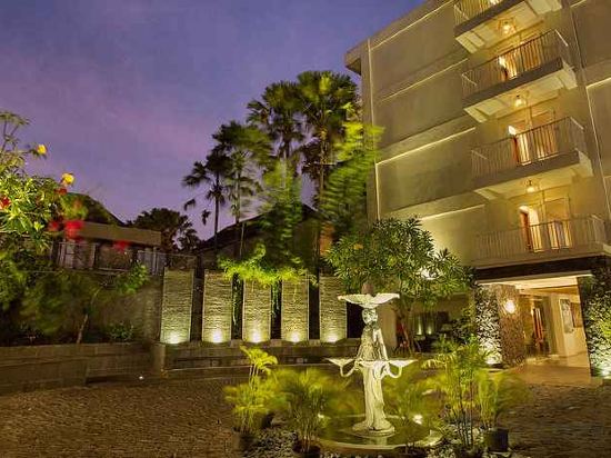 Фото Paragon Hotel Seminyak