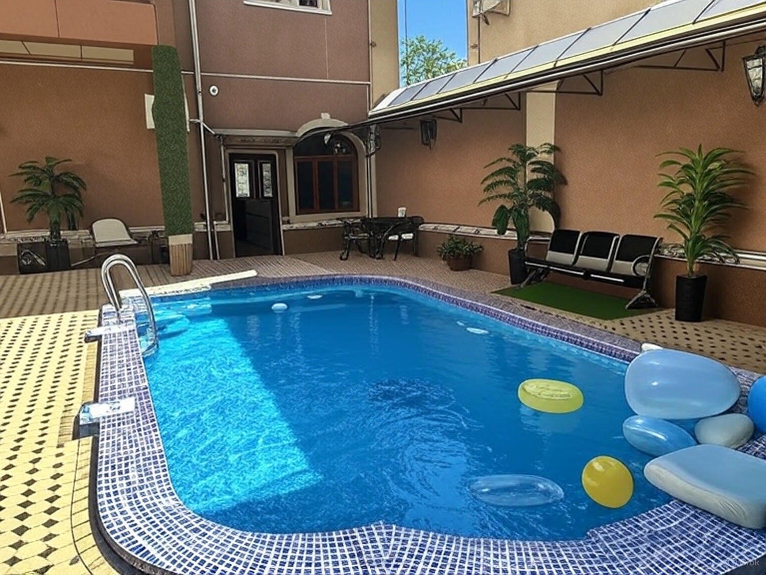 Фото Sarbon Hotel