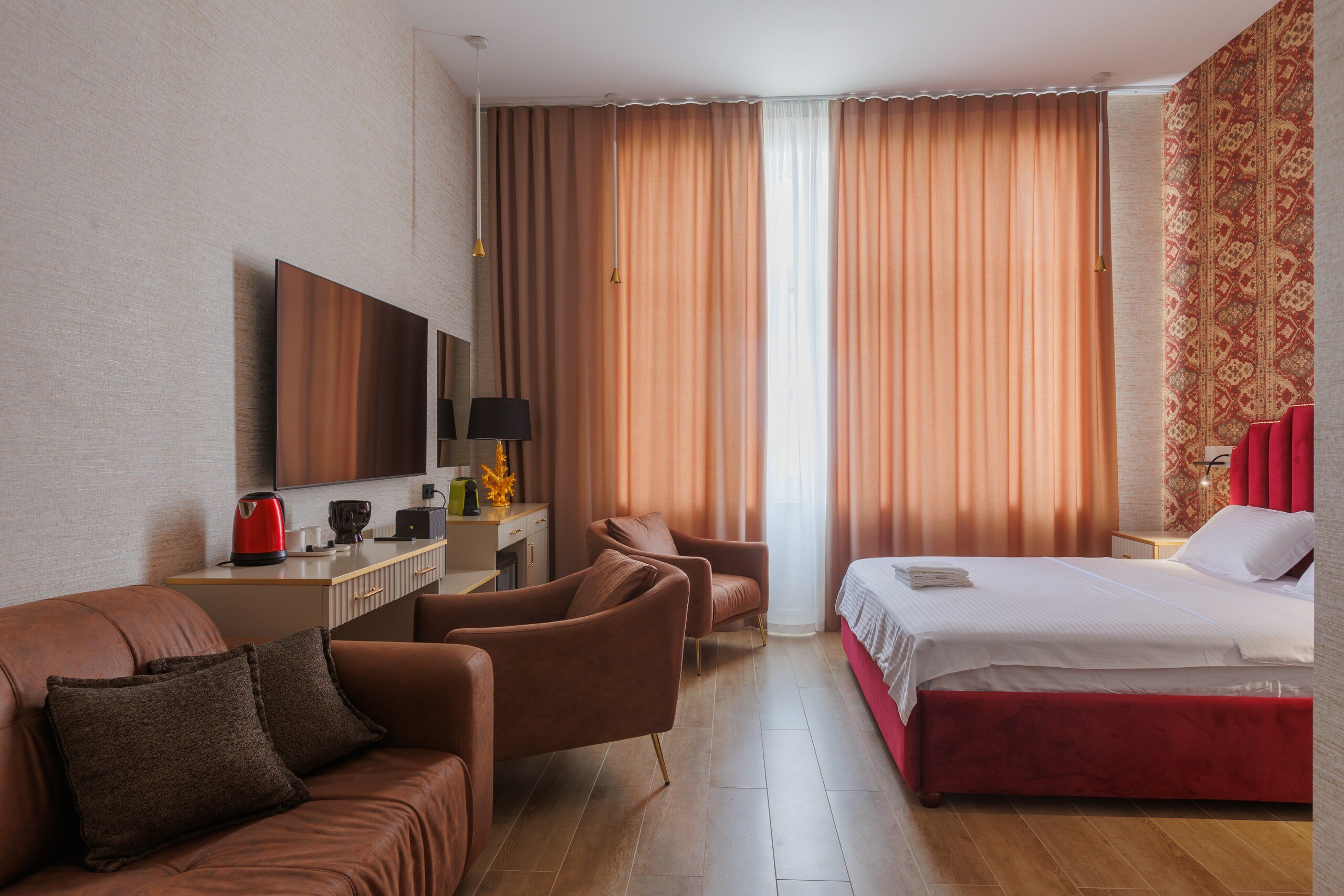 Фото отеля 2