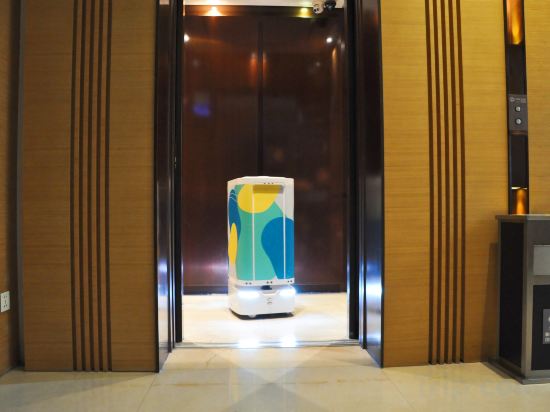 Фото Himalayas Qingdao Hotel