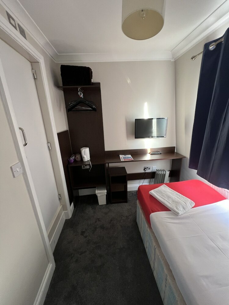 Фото Goodwood Hotel