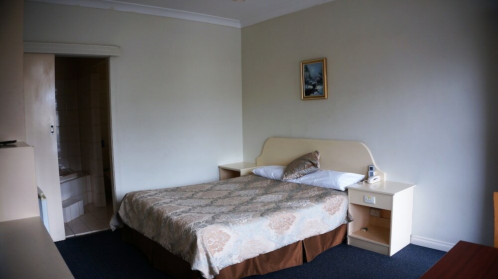 Фото Jacksons Motor Inn