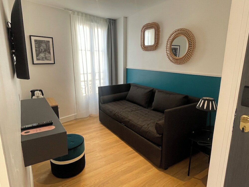 Фото Hotel De Suez