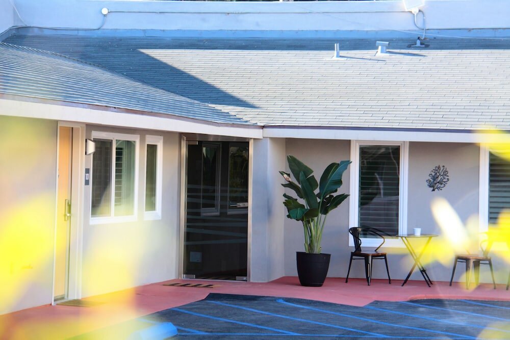 Фото El Royale Hotel