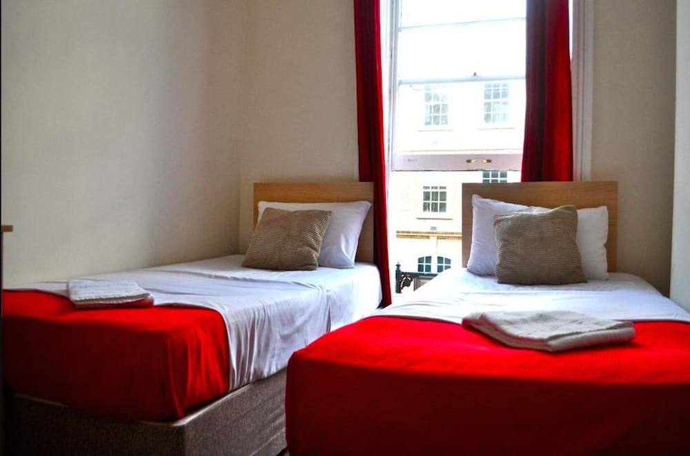 Фото Goodwood Hotel