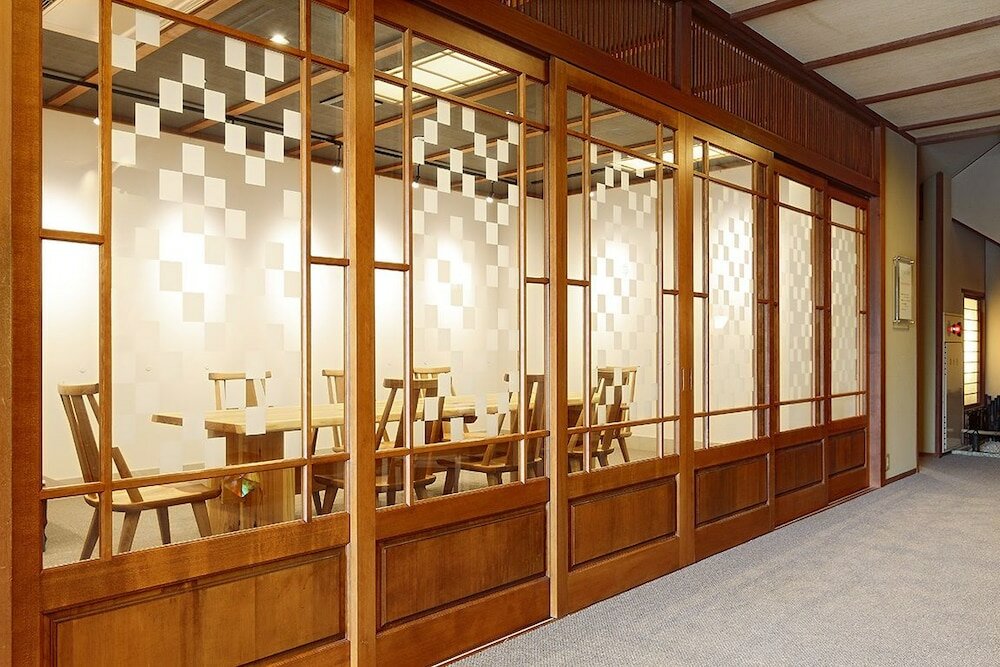 Фото Katsuzakikan