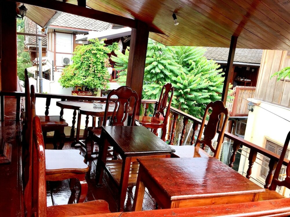 Фото Soutikone 1 Guesthouse