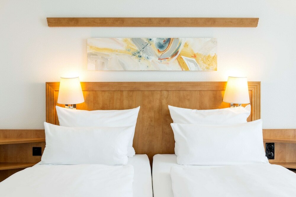 Фото Nh Hamburg Horner Rennbahn