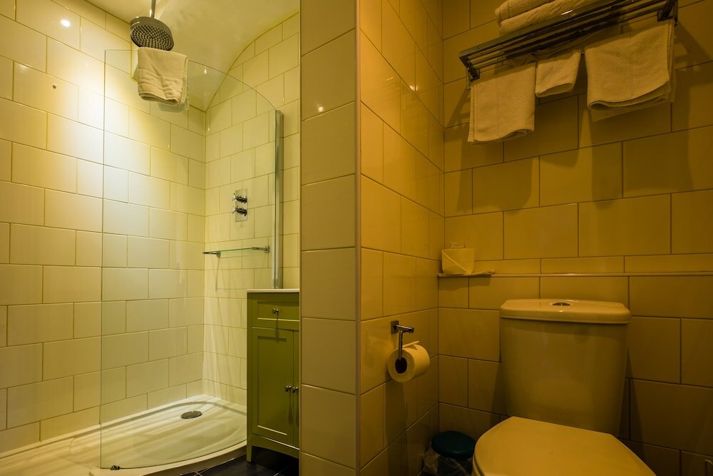 Фото Broomfield House