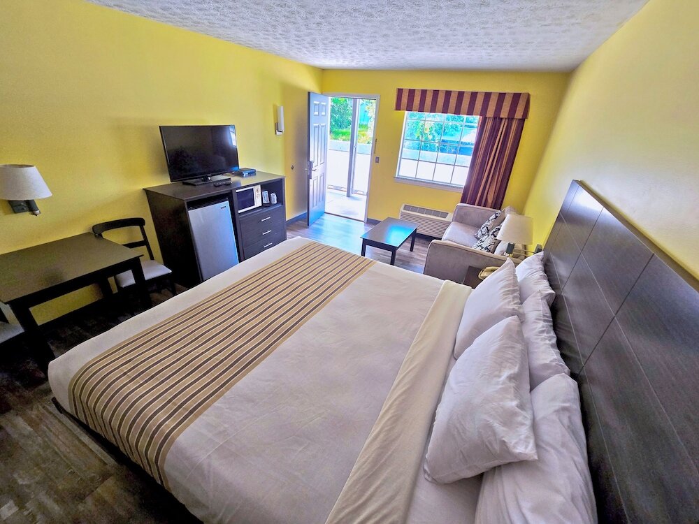 Фото Meriwether Country Inn