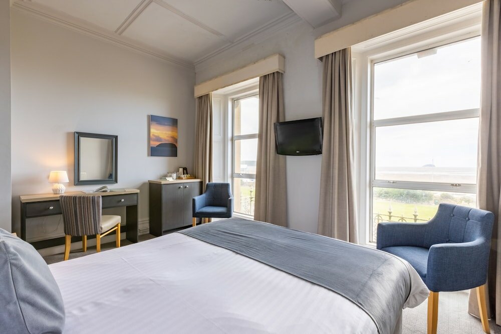 Фото The Grand Atlantic Hotel