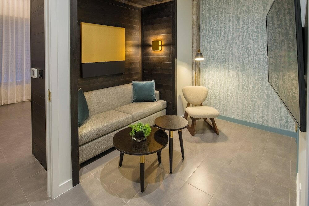 Фото The Hi-Lo, Autograph Collection