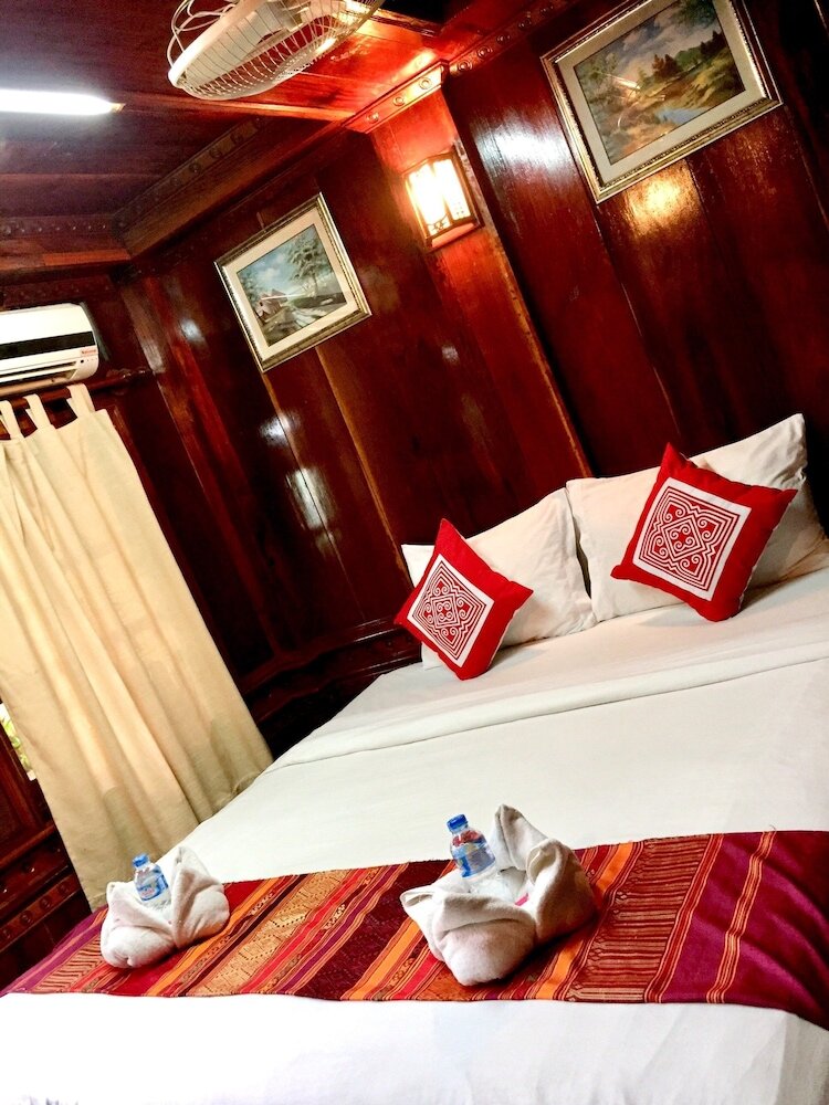 Фото Soutikone 1 Guesthouse