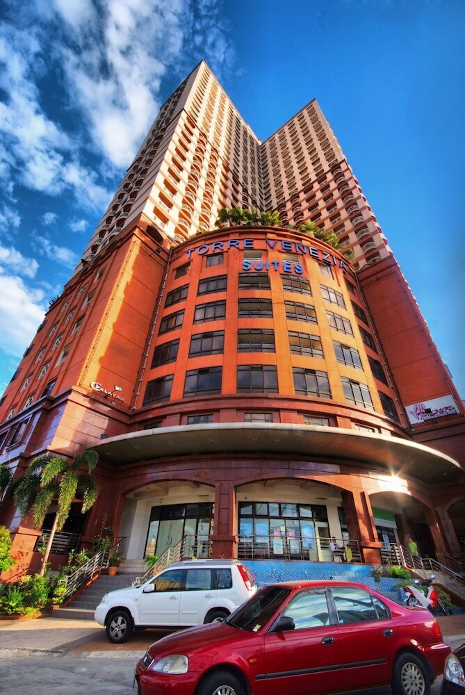 Hotel Torre Venezia Suites, Quezon City, photo