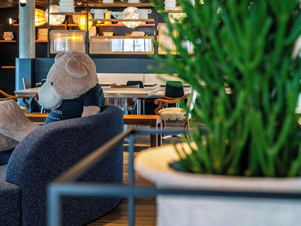 Фото Novotel Suites Reims Centre