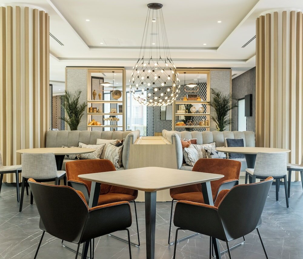 Фото Hotel Ilunion Alcora Sevilla