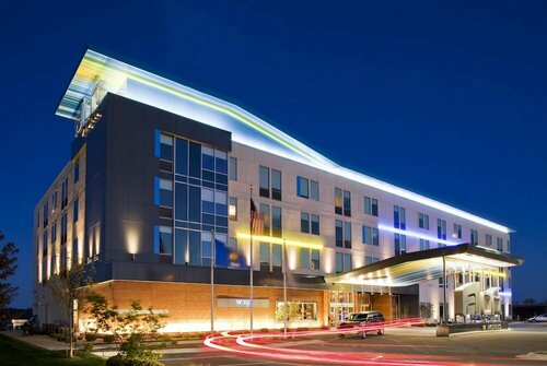 Гостиница Aloft Green Bay в Грин Бэй
