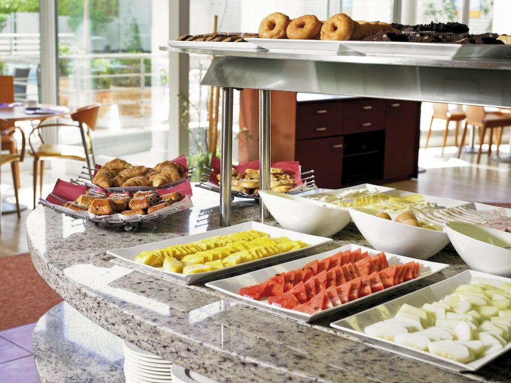 Фото ibis Styles Barcelona Sant Joan Despi