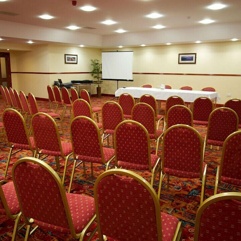 Фото The Ayre Hotel