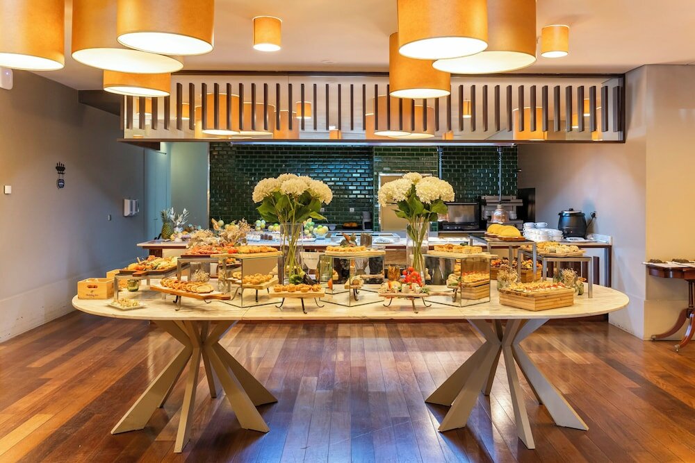 Фото Holiday Inn Porto Gaia