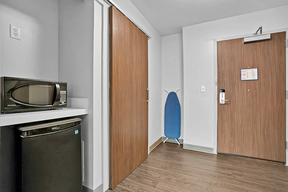 Фото Holiday Inn Express Jacksonville South Bartram Prk, an Ihg Hotel