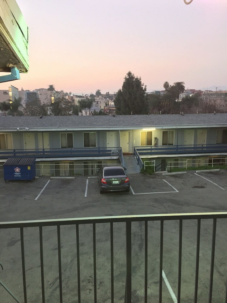 Фото Holiday Lodge