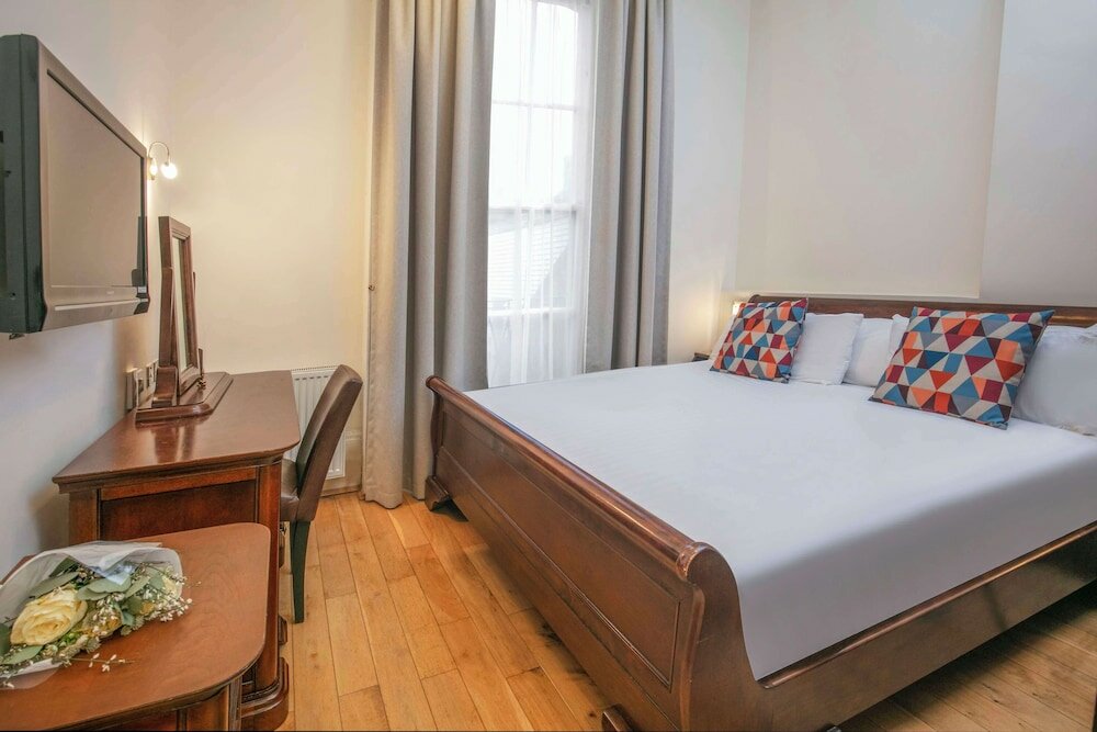 Фото Queensway Hotel, Sure Hotel Collection by Best Western