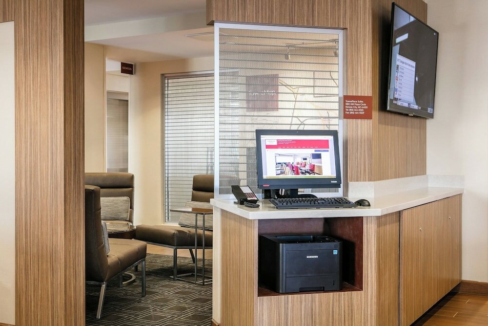 Фото Towneplace Suites Kansas City Airport
