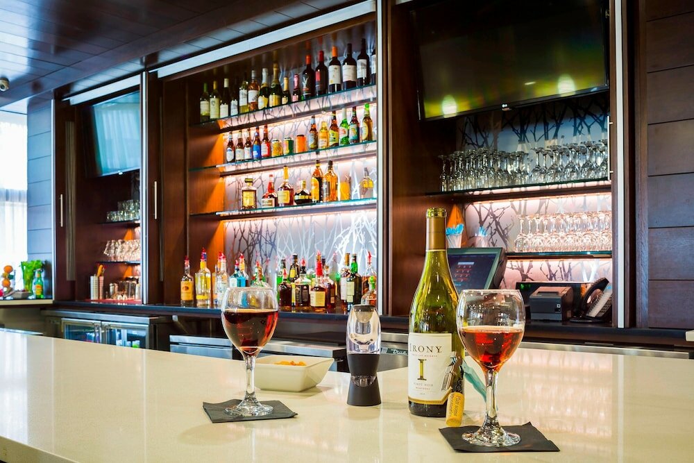 Фото Fairfield Inn & Suites Savannah Downtown/Historic District