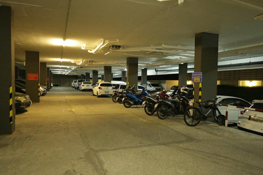 Фото The Royal Bee Apart Hotel