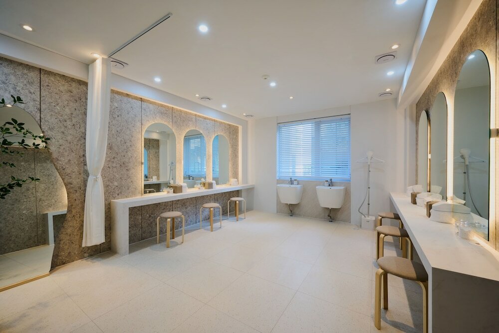 Фото Canvas Hostel - Black