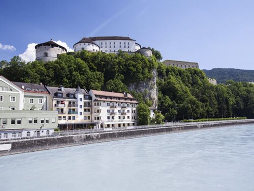 Внешний вид отеля Boutique Hotel im Auracher Löchl в Куфштайне, фото 2