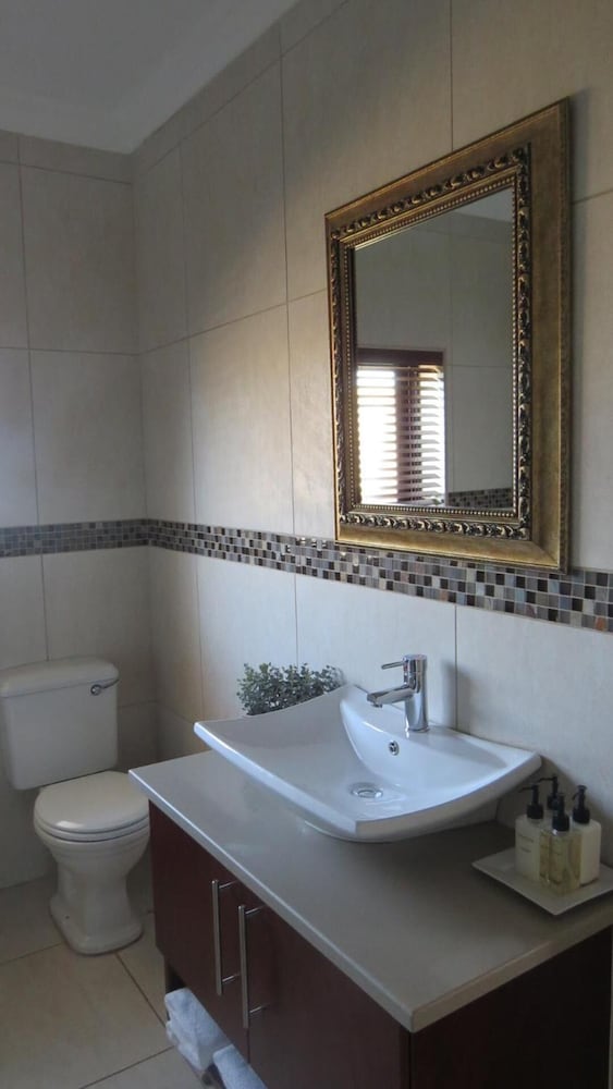 Фото Stone Olive Guest House