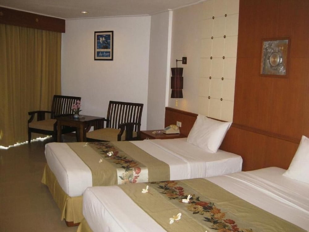 Фото Royal Twins Palace Hotel