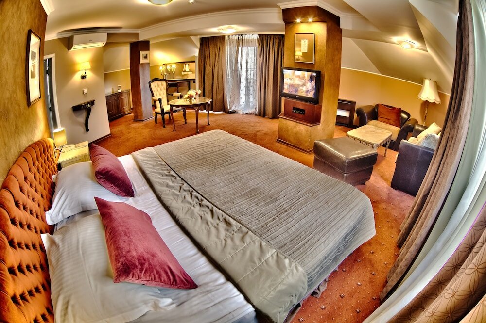 Фото Meg Lozenetz Hotel