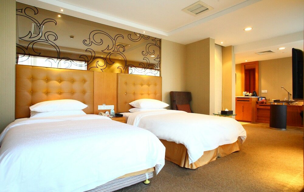 Фото Jinling Plaza Changzhou