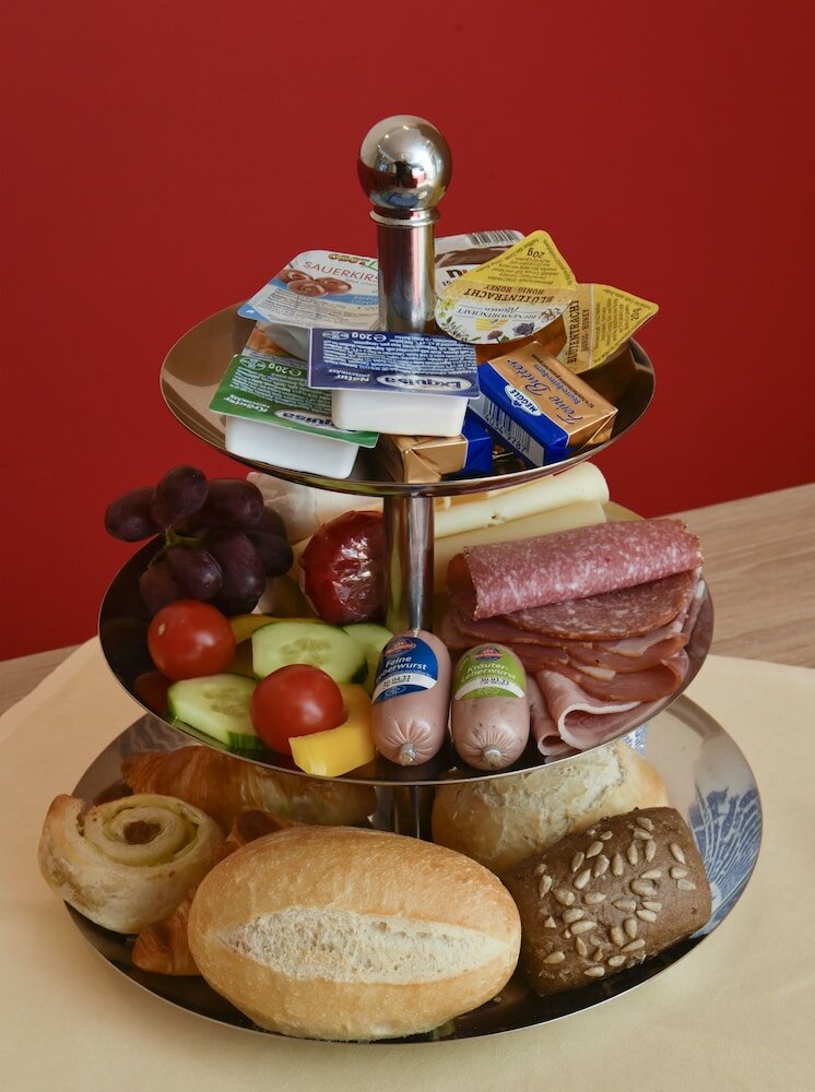 Фото Hotel Adria München