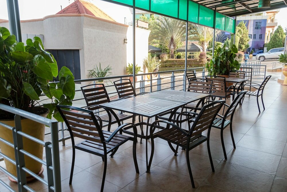 Фото Olympic Hotel