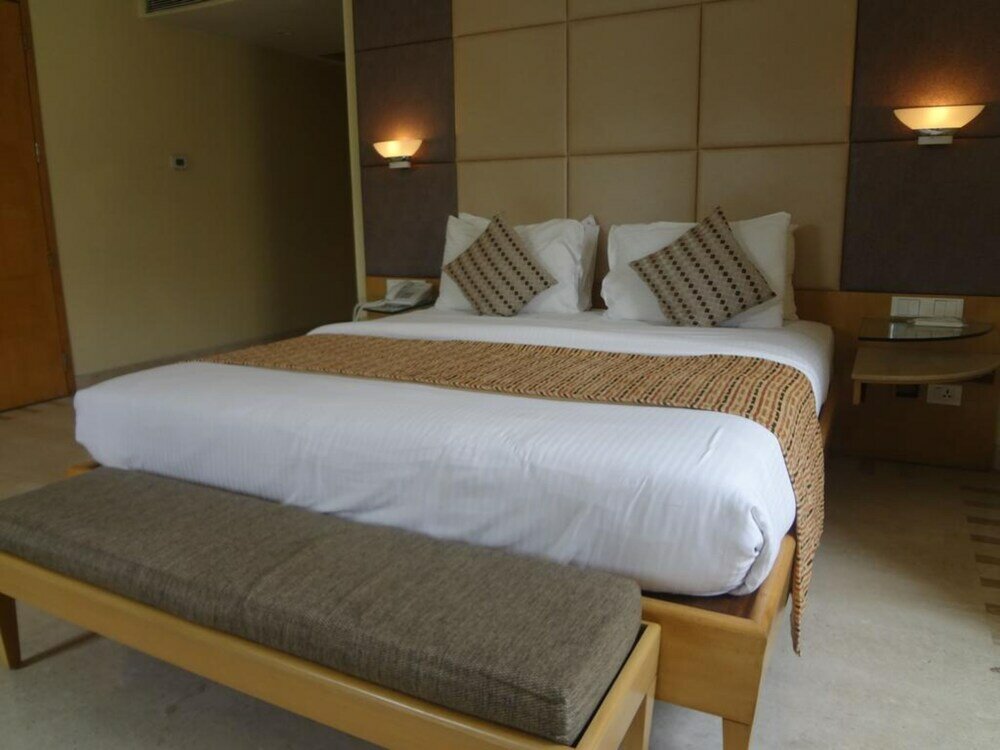 Фото Ascot Hotel