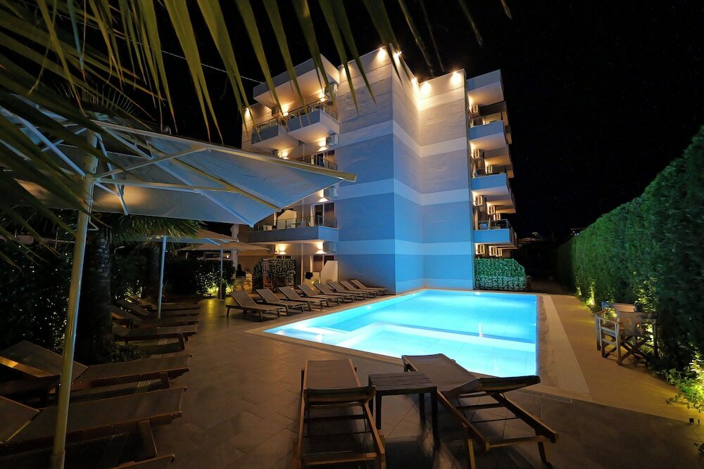 Фото Hotel Heksamil